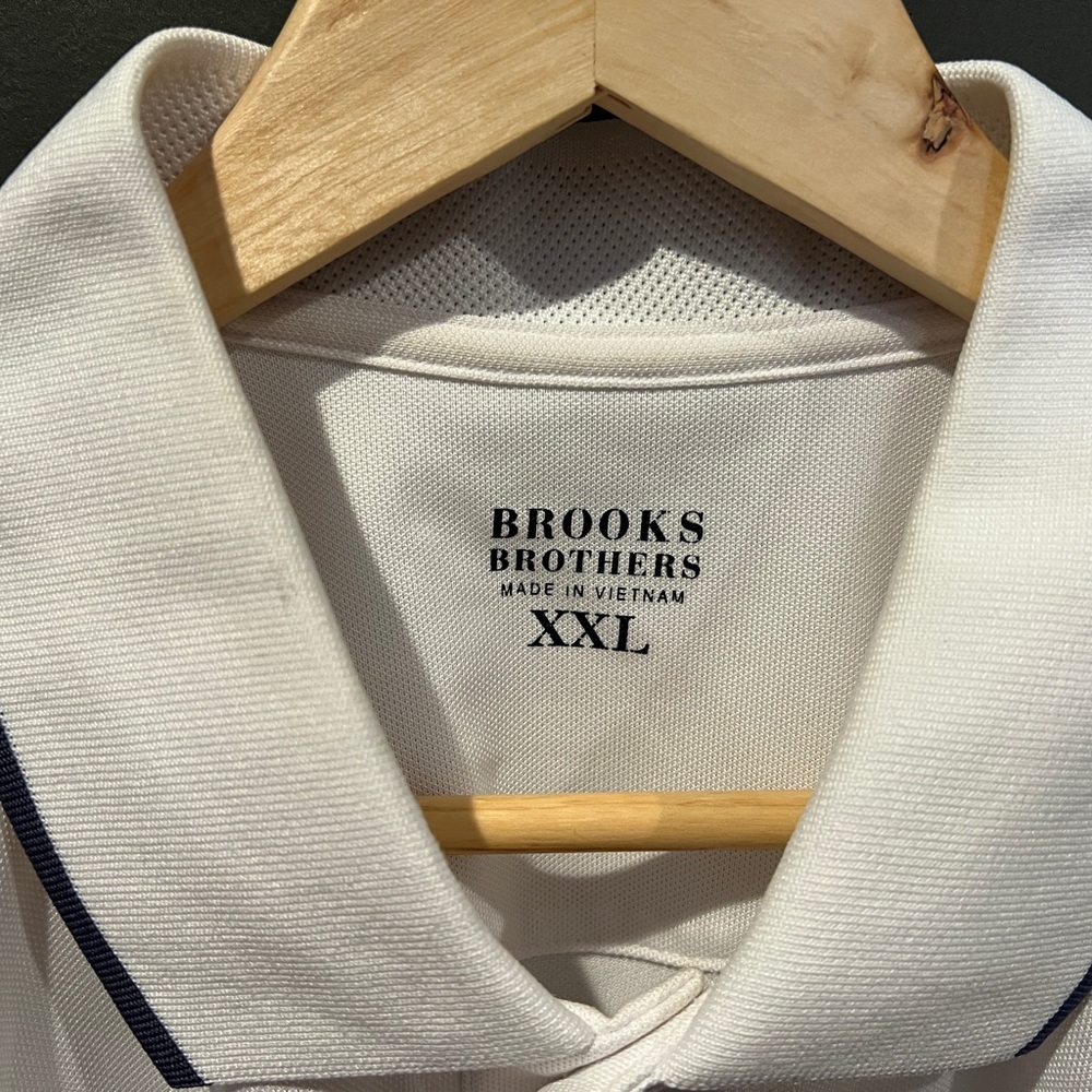The Brooks Brothers Performance Series in size XXL color White